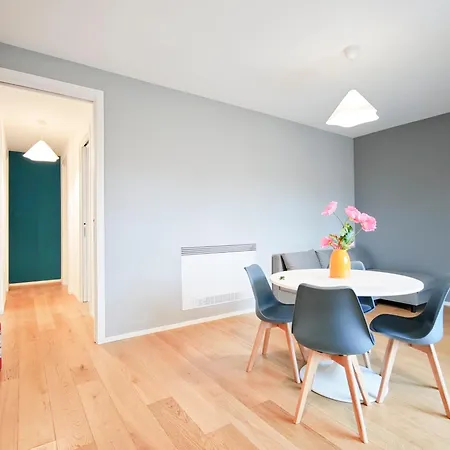 Lägenhet Quinto Ennio Bari